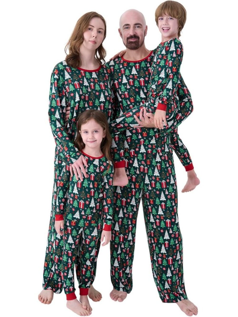 Cozy Family Christmas Matching Pajamas for Mom, Dad & Kids - Holiday Sleepwear